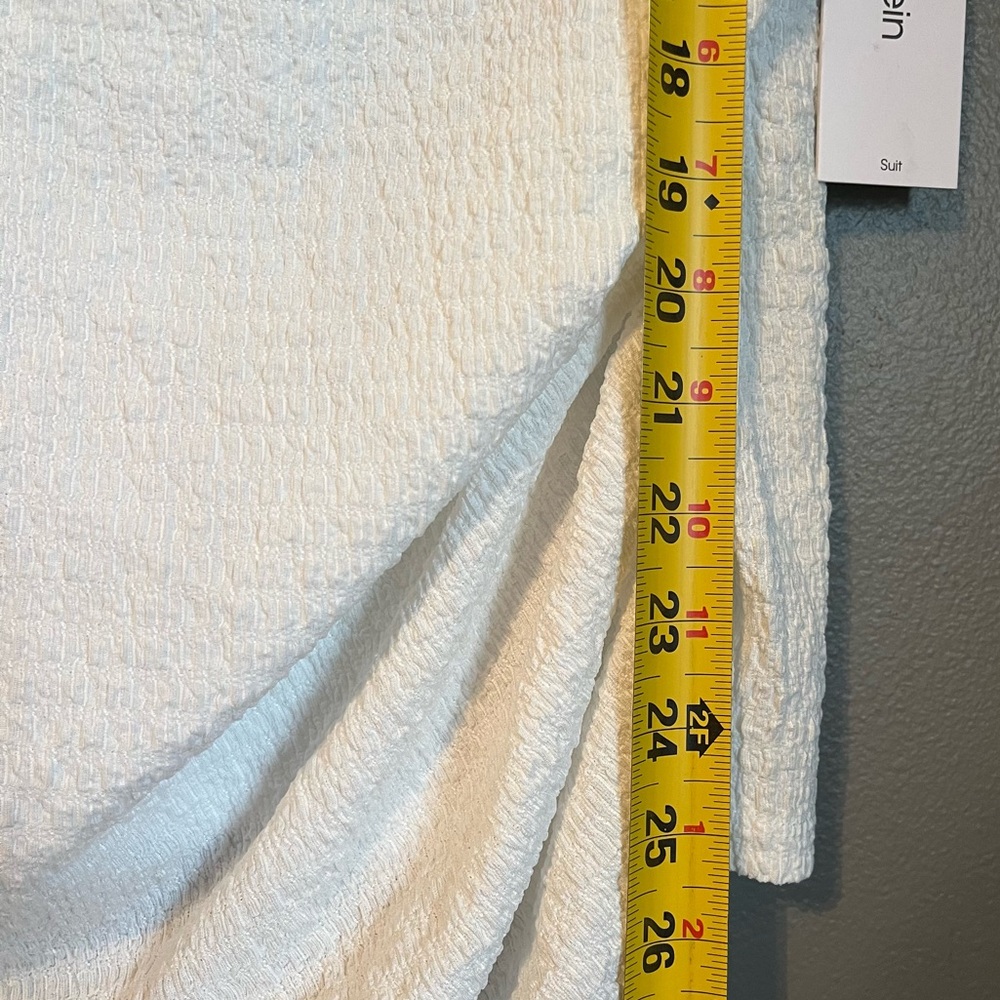 NWT Calvin Klein Sz XL White Suit Sleeveless Mock-neck Textured Blouse Top R $59 - Picture 8 of 10